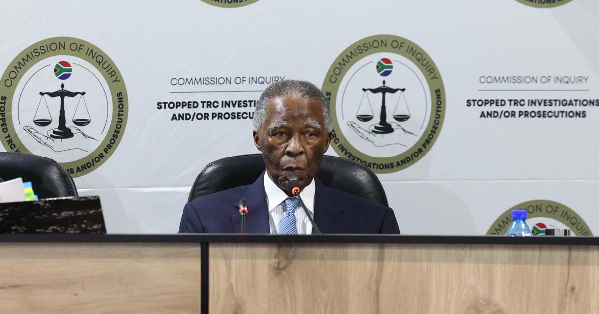 Mbeki rejette les allégations selon lesquelles son administration aurait interféré avec les poursuites engagées pendant l'apartheid