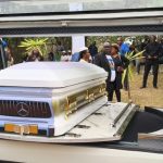 Même le chêne le plus puissant tombe : Chivayo enterré dans un éclat d'opulence