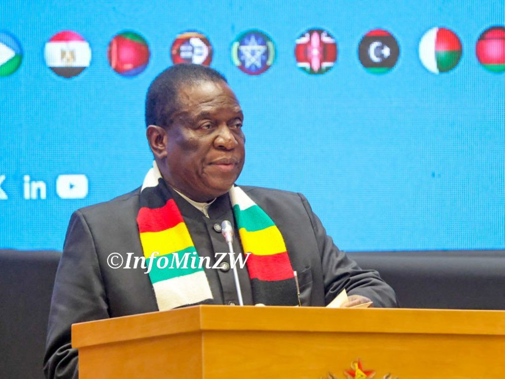 Mnangagwa promeut l’enrichissement des minéraux à travers l’Afrique en prenant la présidence du COMESA