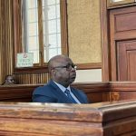 Mulangi Mphego, ancien chef du renseignement criminel, a obtenu une caution de 5 000 rands pour les munitions de l'État