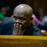 Shadrack Sibiya, haut policier suspendu, restera derrière les barreaux